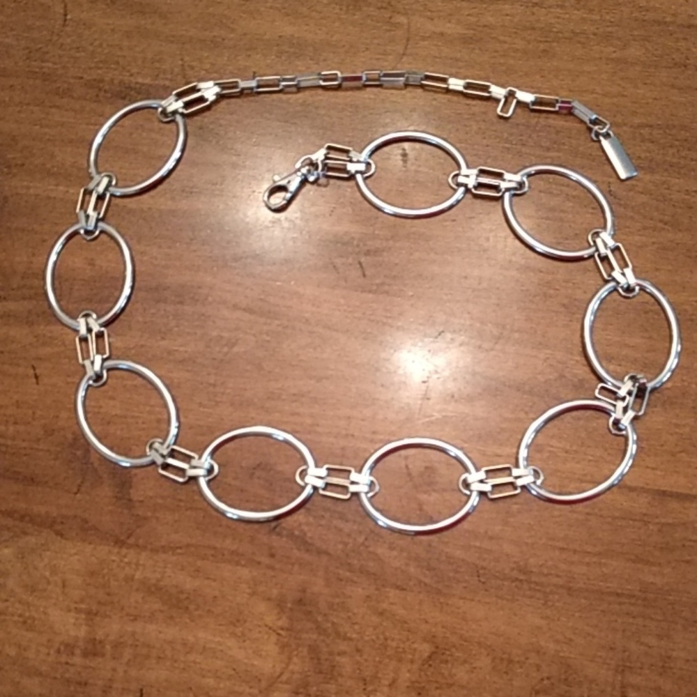 Silver link belt
